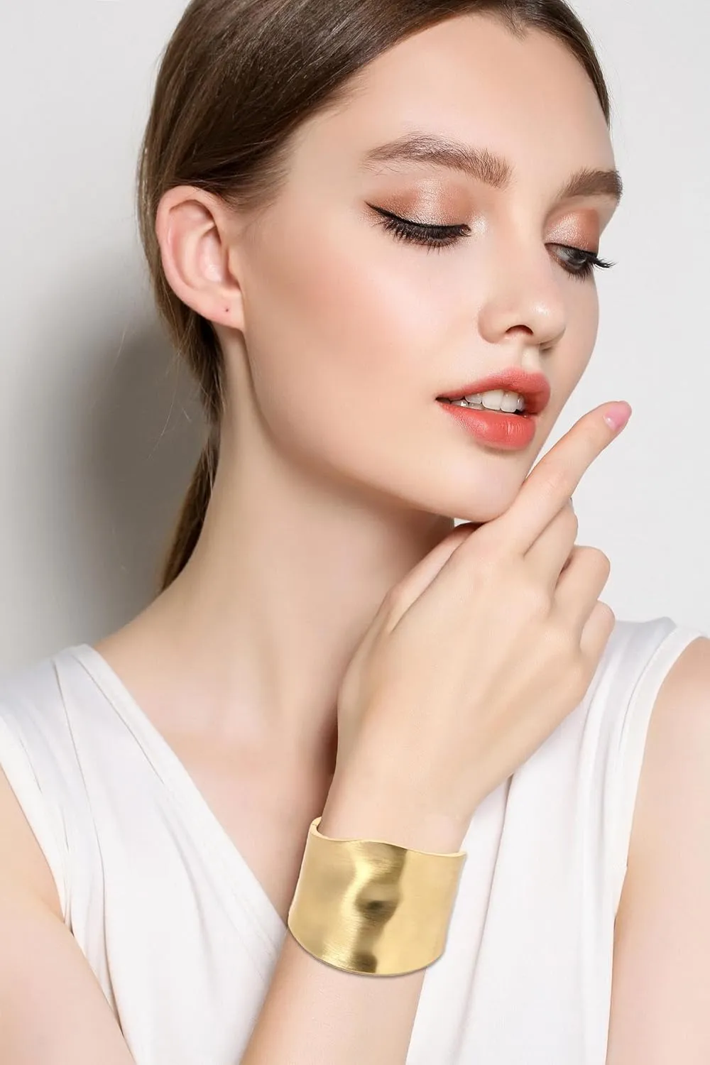 1-3PCS Gold Cuff Bracelets for Women Wide Gold Bangle Bracelet Trendy Chunky Cuff Bangle Bracelets Irregular Statement Wrist Cuff Wrap Bracelet Jewelry