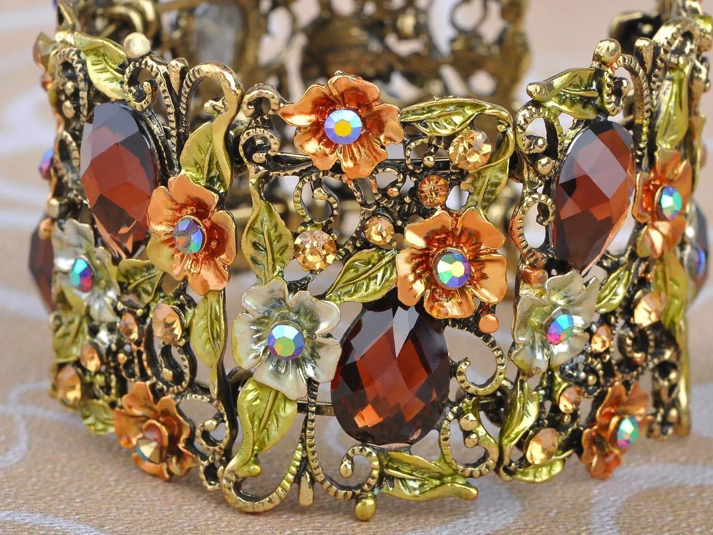 Alilang Antique Hollow Vintage Floral Topaz Crystal Rhinestone Flower Garden Bracelet Bangle Cuff