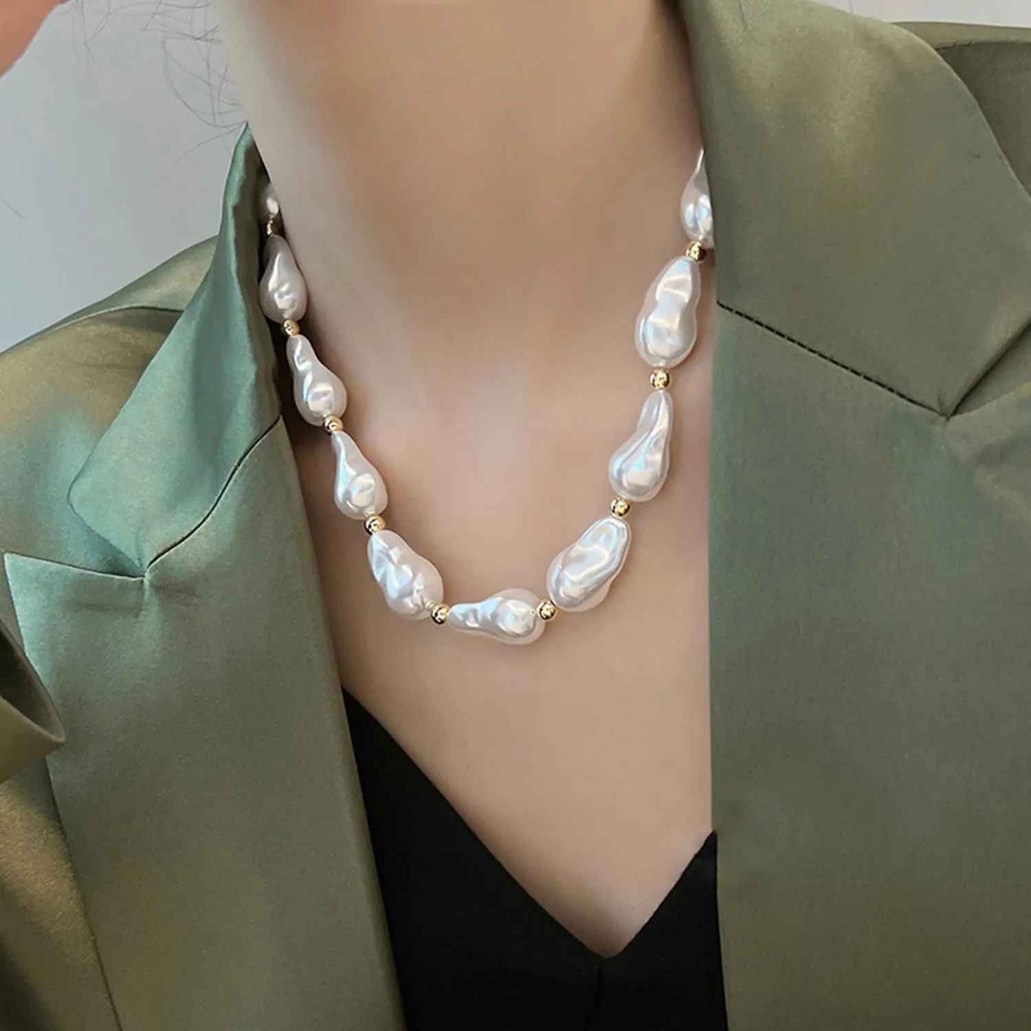 Baroque Pearl Necklace Chunky Pearl Necklace Irregular Pearl Choker Necklace Birthday Wedding Trendy Jewelry for Women