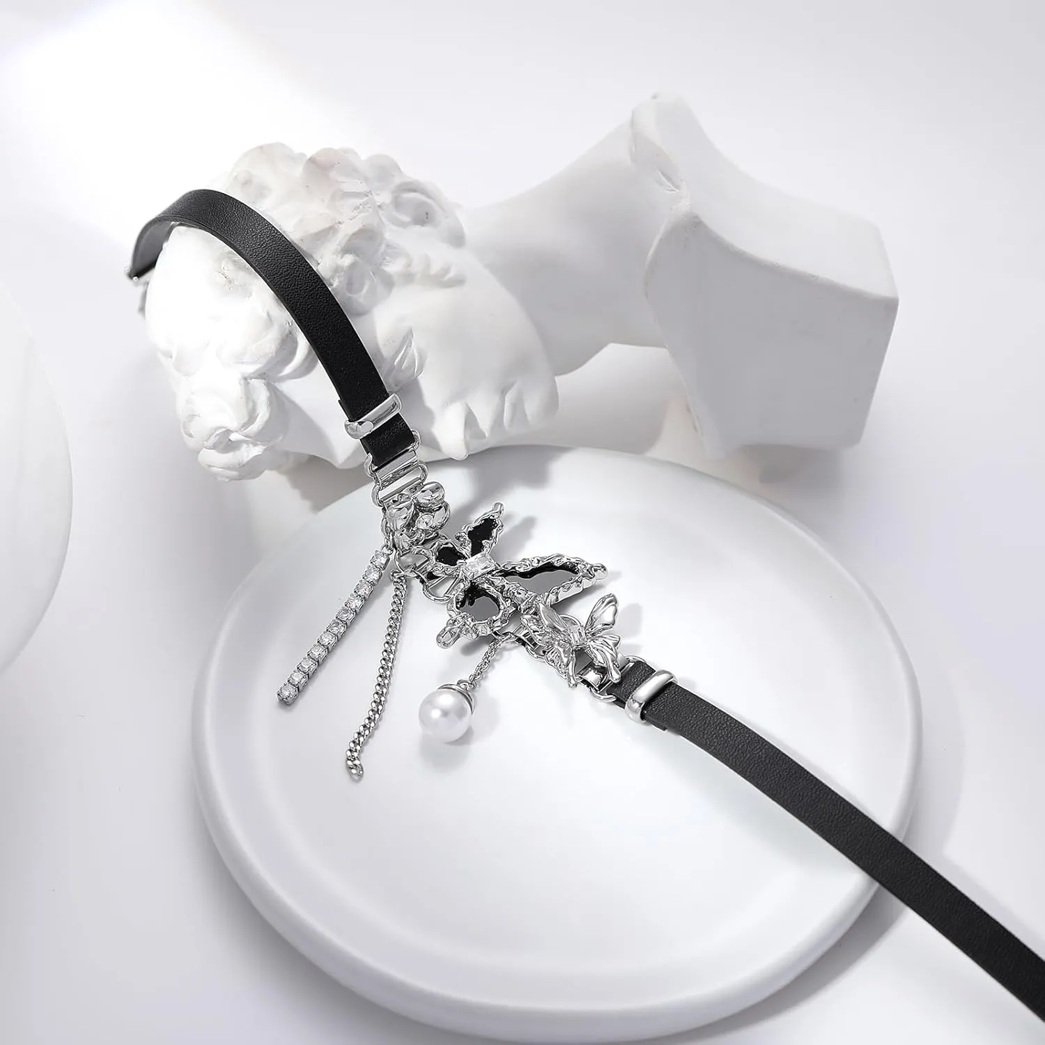 Choker Necklace for Women Leather Choker Goth Choker Y2K Choker Necklace