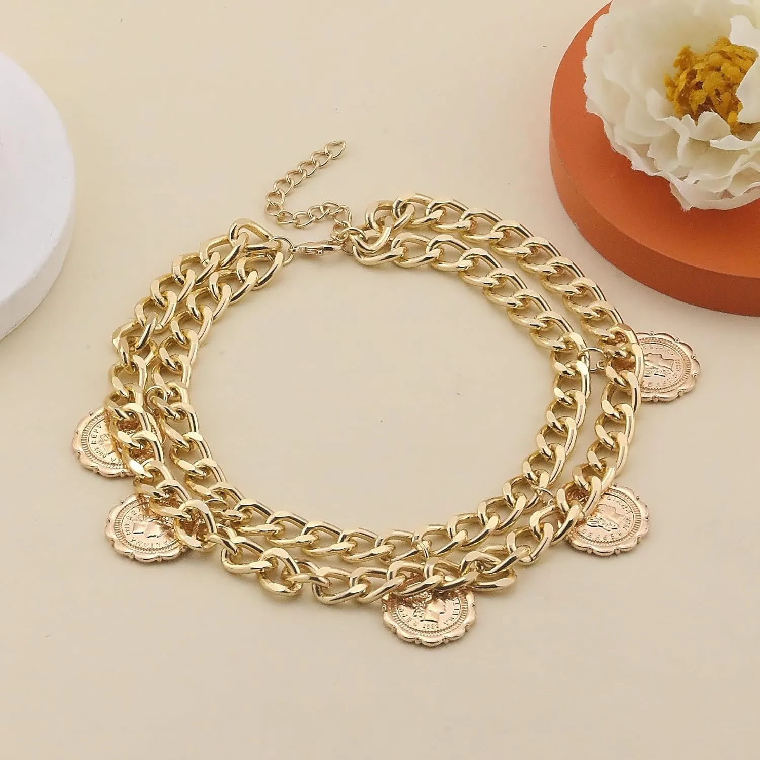 Chunky Gold Necklace for Women Trendy Layered Necklaces Vintage Multi-Layered Queen Head Love Coin Cross Necklace 80's Hip Hop Cuban Chain Necklace Pirate Jewelry Prom Costume Accessories