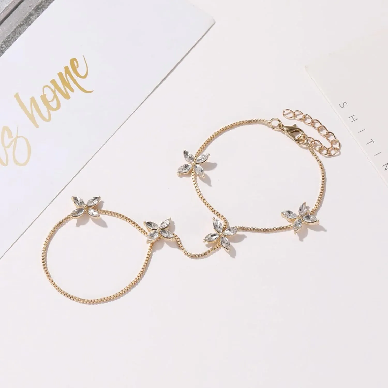 Hand Chain Bracelet Ring Bracelet Dainty Finger Ring Slave Bracelets Zircon Hand Jewelry for Women Trendy Jewelry Gifts