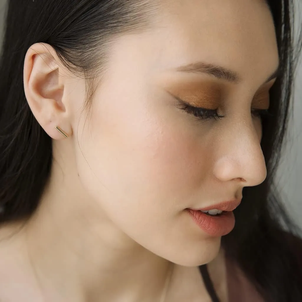 HONEYCAT Rounded Midi Bar Stud Earrings in Gold, Rose Gold, or Silver in 10mm or 5mm | Minimalist, Delicate Everyday Jewelry