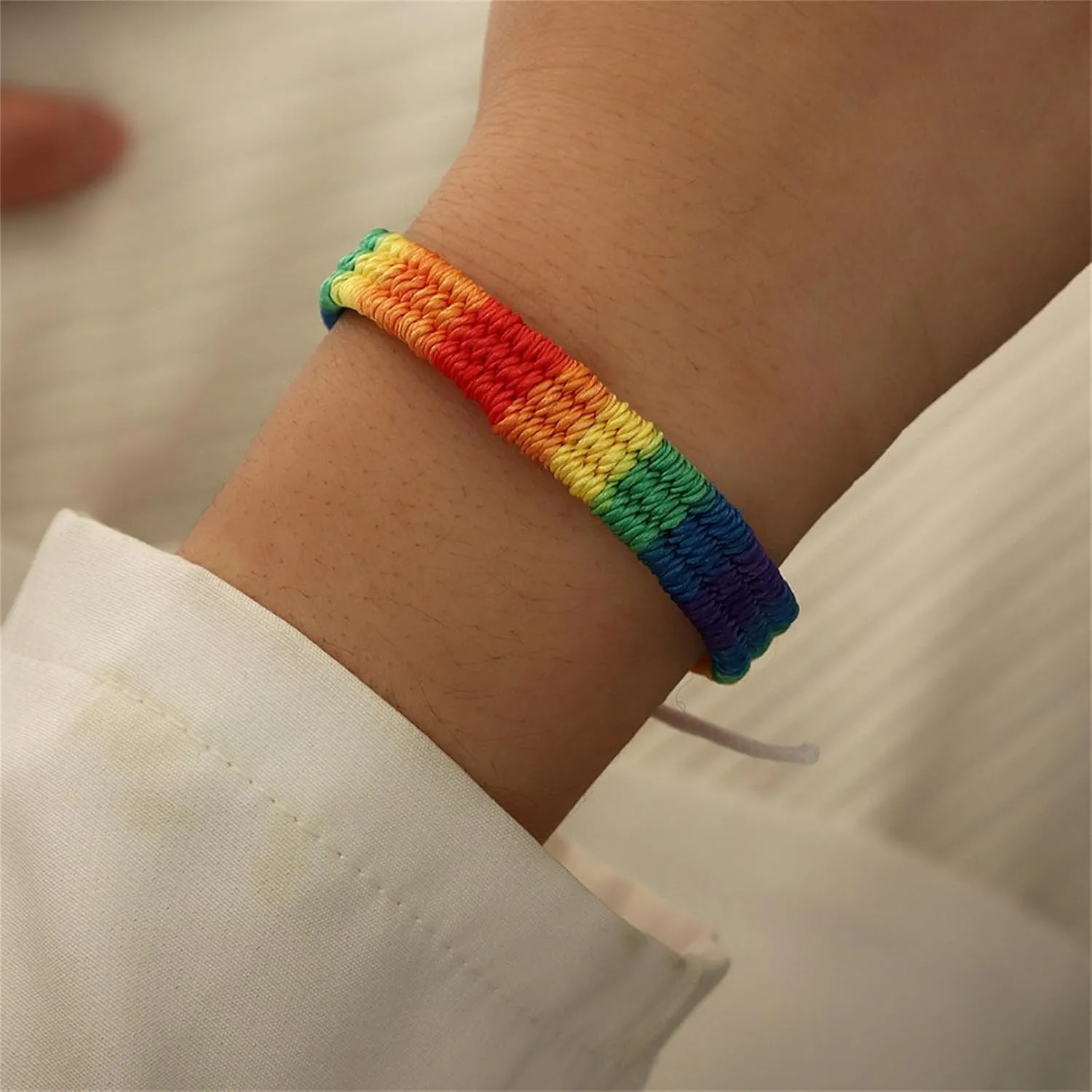 MALOYANVE Rainbow LGBT Pride Bracelet for Lesbian Gay Bisexual Handmade Adjustable LGBTQ Bracelets Braided Wristband Pride Month Friendship String Bracelet Gifts for Men Women