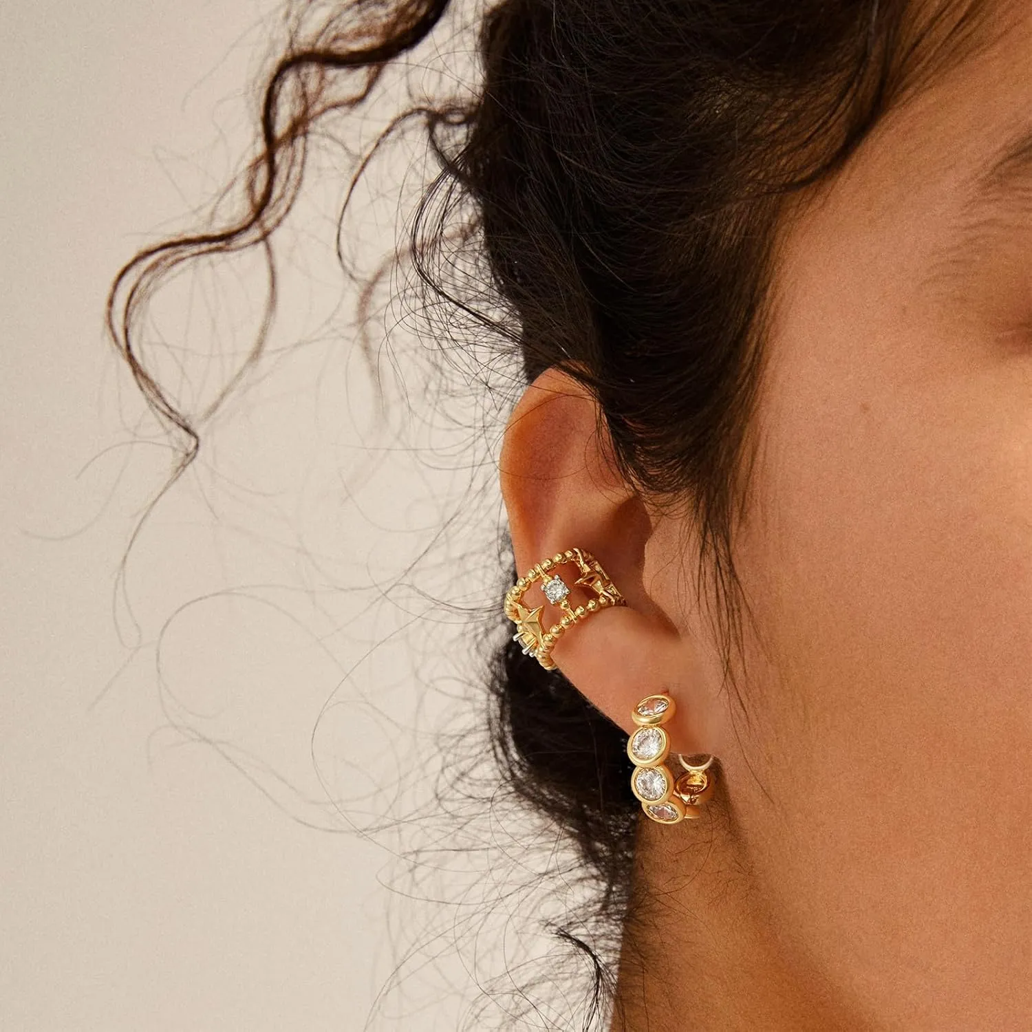 MEVECCO Gold Ear Cuff Earring 18K Gold Plated Non Pierced Ear Cartilage Clip on Wrap Hoop Tiny Chunky Blod Thick Simple Minimalist Handmade Delicate Hypoallergenic Ear Cuff Fake Earrings Women Gift