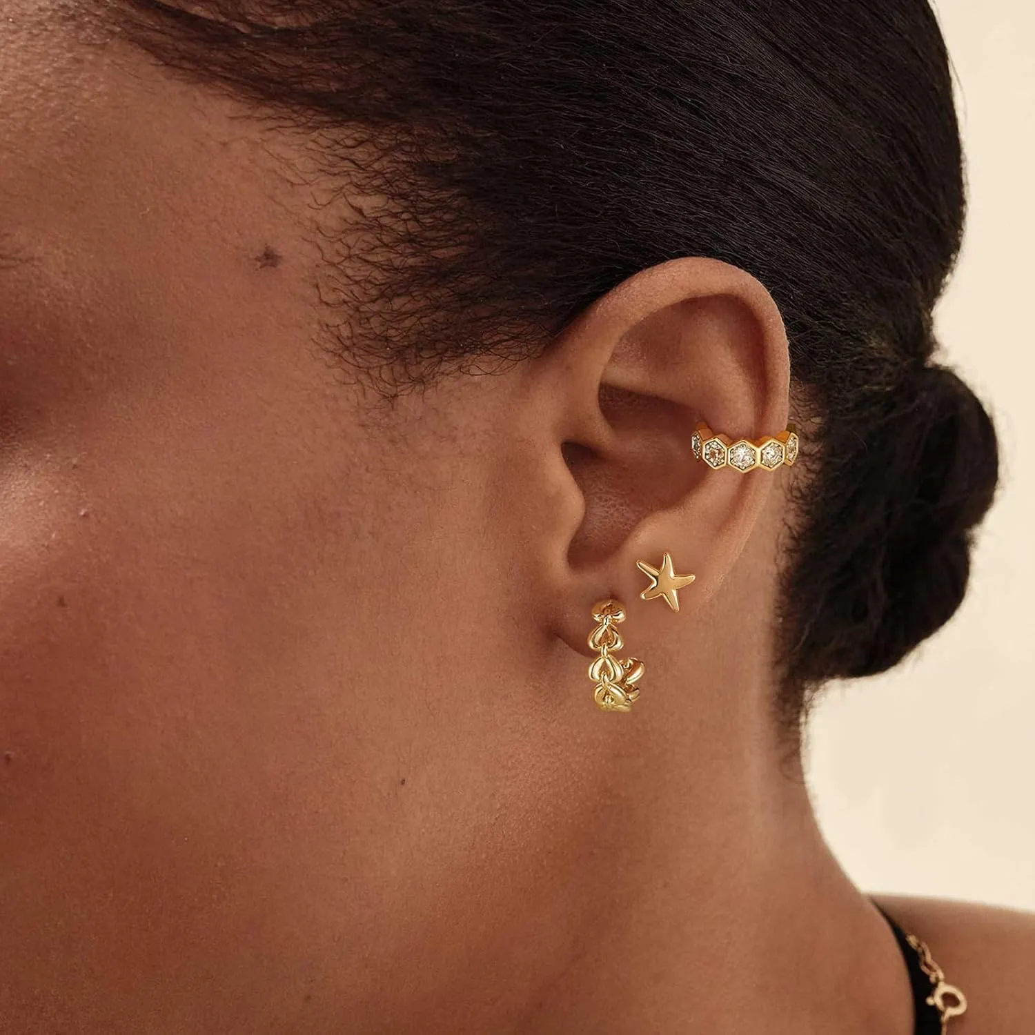 MEVECCO Gold Ear Cuffs 18K Gold Plated Ear Cuff Non Pierced Ears Small Sleeper Simple Minimalist Delicate Wide Ear Cuffs Clip On Earrings for Women