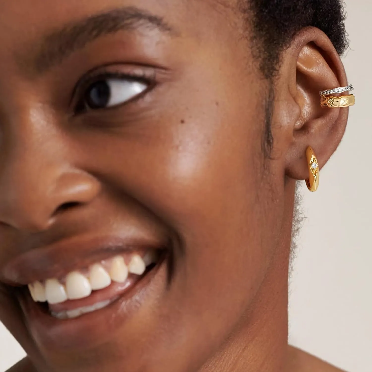 MEVECCO Gold Ear Cuffs 18K Gold Plated Ear Cuff Non Pierced Ears Small Sleeper Simple Minimalist Delicate Wide Ear Cuffs Clip On Earrings for Women