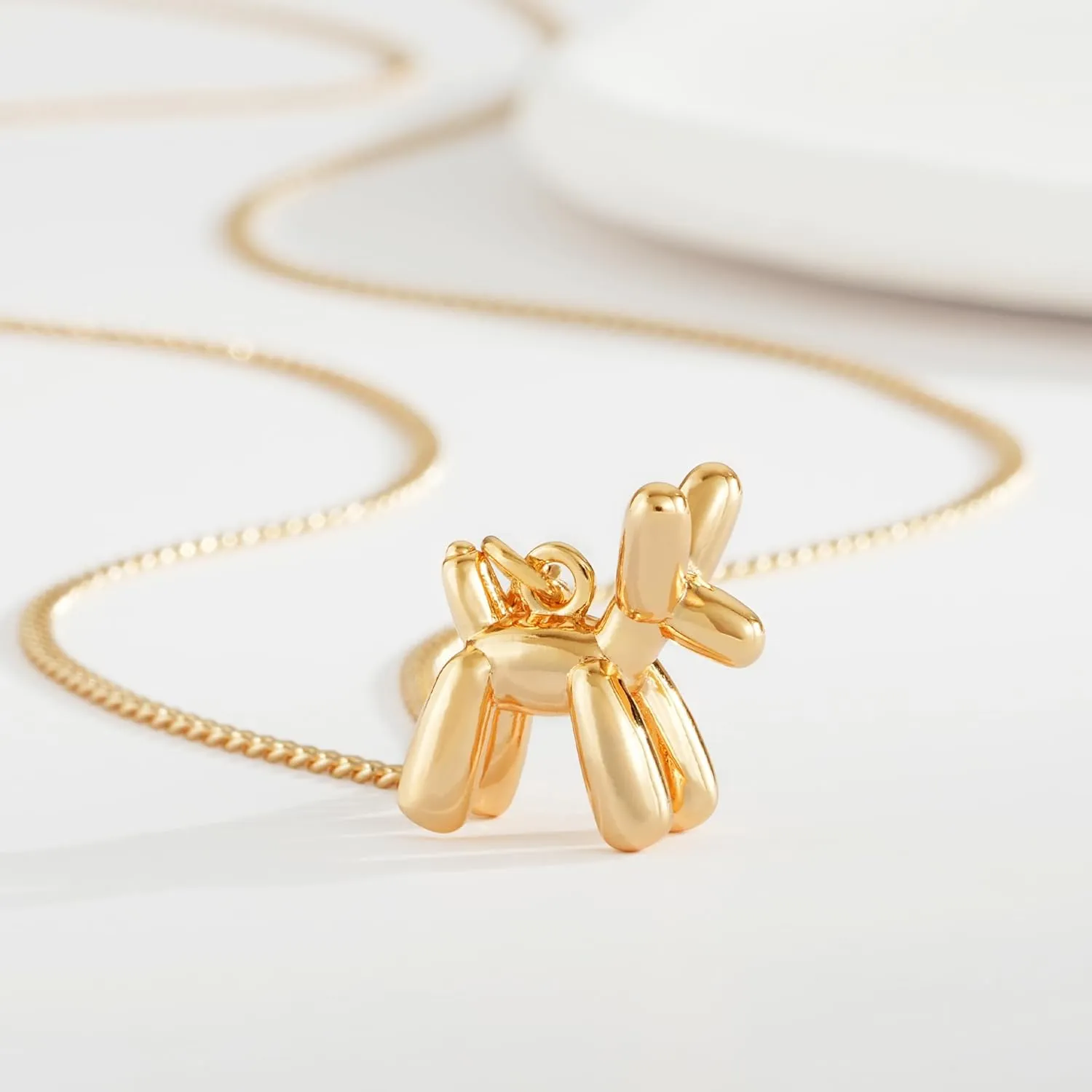 MTMY Gold Pendant Necklace for Women 14K Gold Plated Snake/Butterfly/Bee/Hummingbird Animal Necklace Dainty Necklace Simple Delicate Jewelry