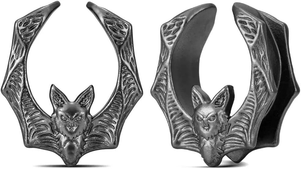 PUNKYOUTH 2PCS Opening Saddle Plugs Tunnels Retro Cool Stretcher Piercing Stainless Steel Bats Ear Gauge Earrings 8mm-25mm