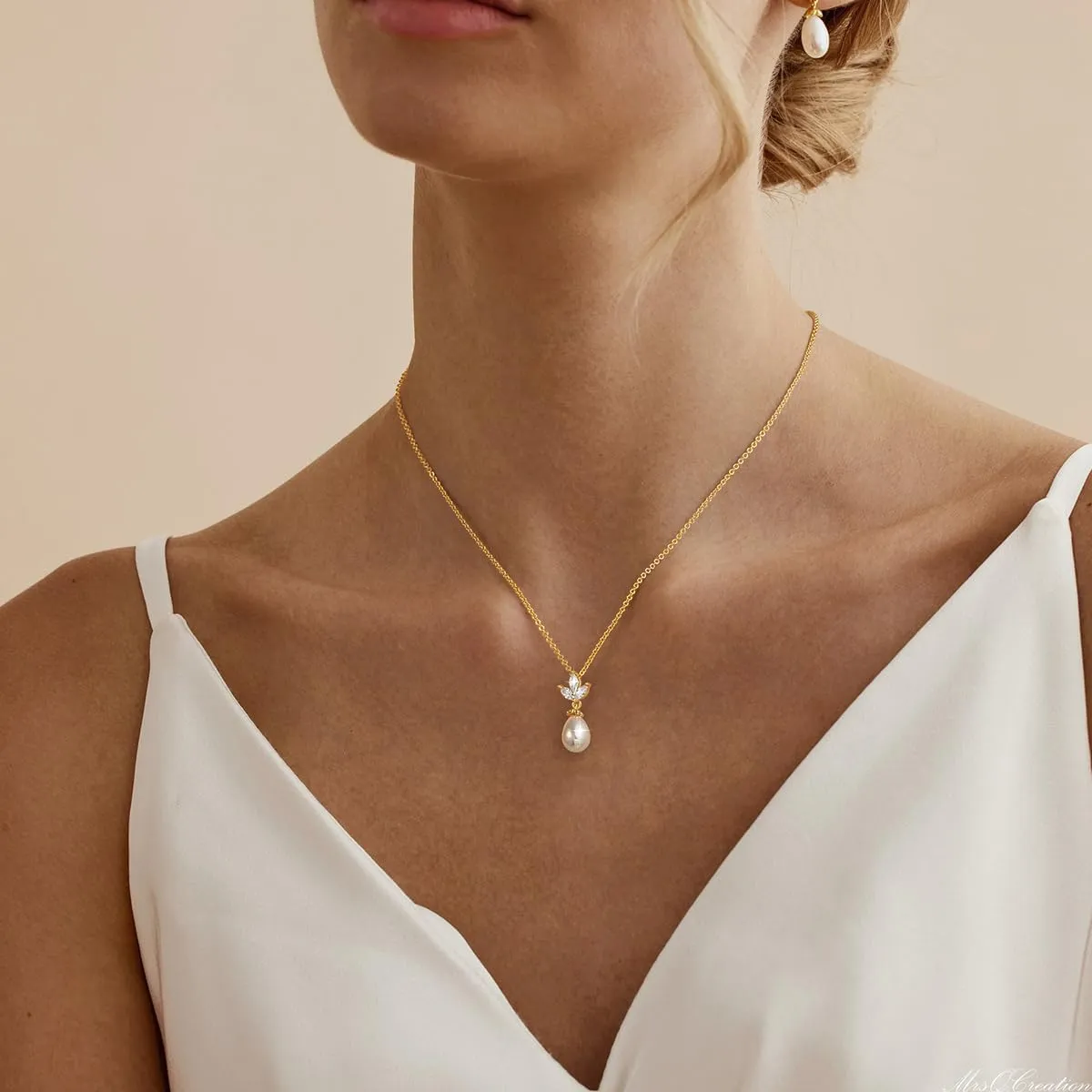 Single Pearl Gold Necklaces for Women Trendy: 14k Gold Plated Thin Chain Sparkly CZ/Dainty Pearl Pendant Stacked Adjustable Necklace Simple Cute Non Tarnish Waterproof Wedding Gold Jewelry