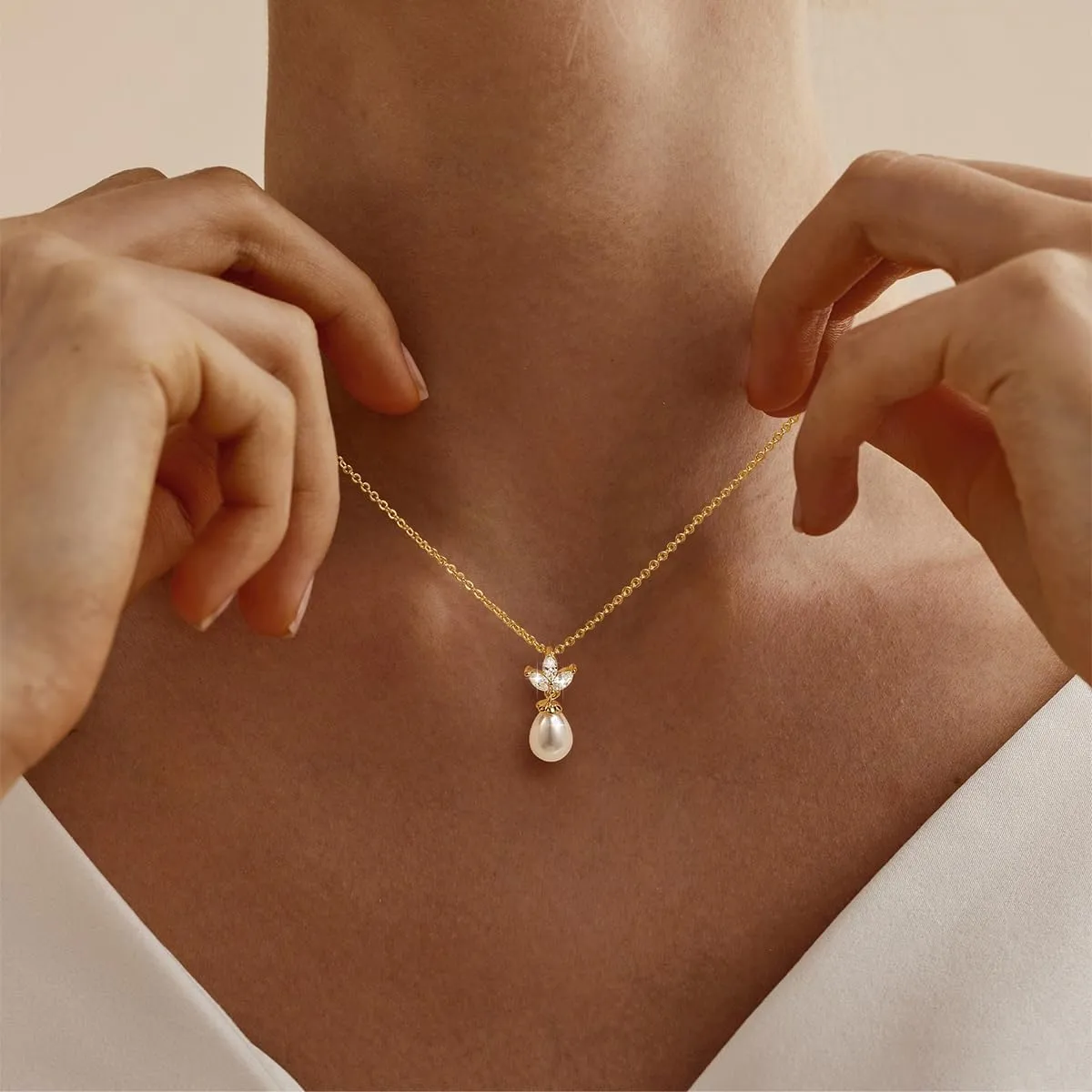 Single Pearl Gold Necklaces for Women Trendy: 14k Gold Plated Thin Chain Sparkly CZ/Dainty Pearl Pendant Stacked Adjustable Necklace Simple Cute Non Tarnish Waterproof Wedding Gold Jewelry