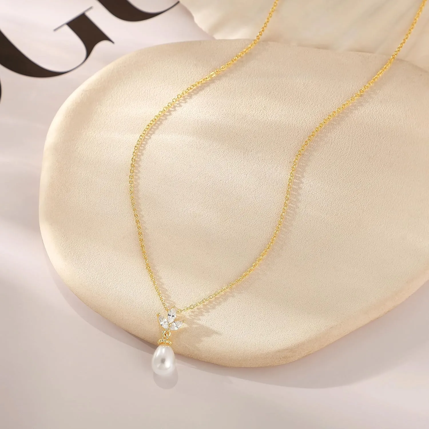 Single Pearl Gold Necklaces for Women Trendy: 14k Gold Plated Thin Chain Sparkly CZ/Dainty Pearl Pendant Stacked Adjustable Necklace Simple Cute Non Tarnish Waterproof Wedding Gold Jewelry