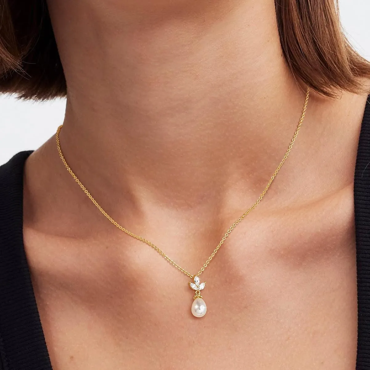 Single Pearl Gold Necklaces for Women Trendy: 14k Gold Plated Thin Chain Sparkly CZ/Dainty Pearl Pendant Stacked Adjustable Necklace Simple Cute Non Tarnish Waterproof Wedding Gold Jewelry