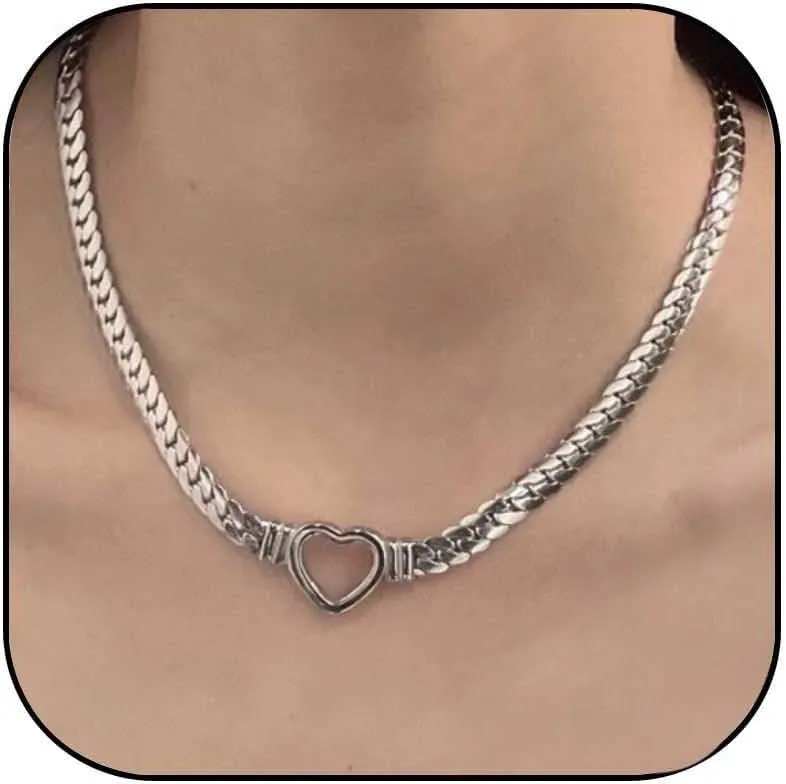 Stainless Steel Heart Choker Necklace for Women Chunky Gold Heart Necklaces Jewelry Gifts for GF BF Coulpe Necklace