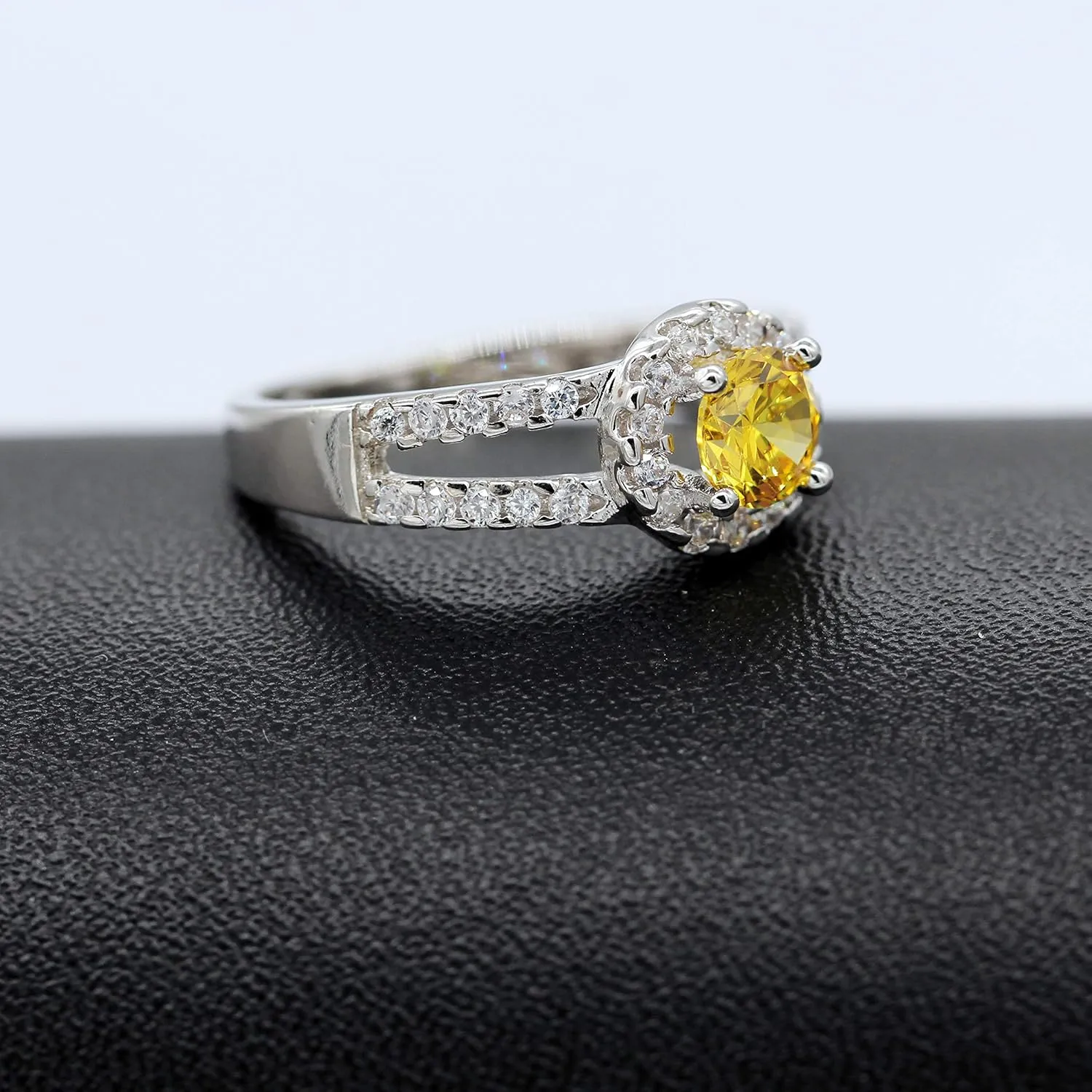 Uloveido Women Round Brilliant Cubic Zirconia 2-Row Split Shank Anniversary Ring Silver Color Unique Bridal Jewelry J510