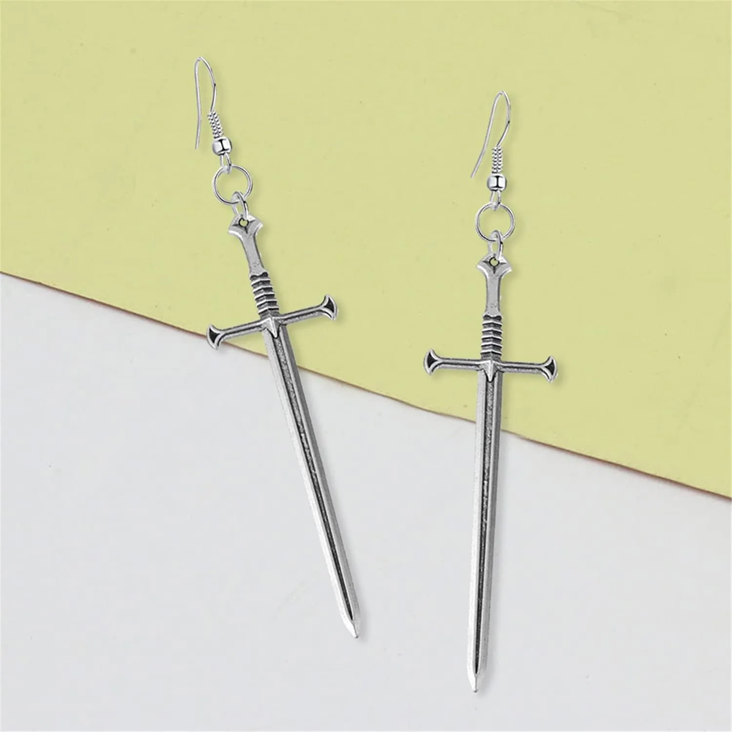 Unique Retro Gothic Long Sword Hook Earrings Vintage Silver Punk Style Knife Dangle Drop Earrings for Women Trendy Men Statement