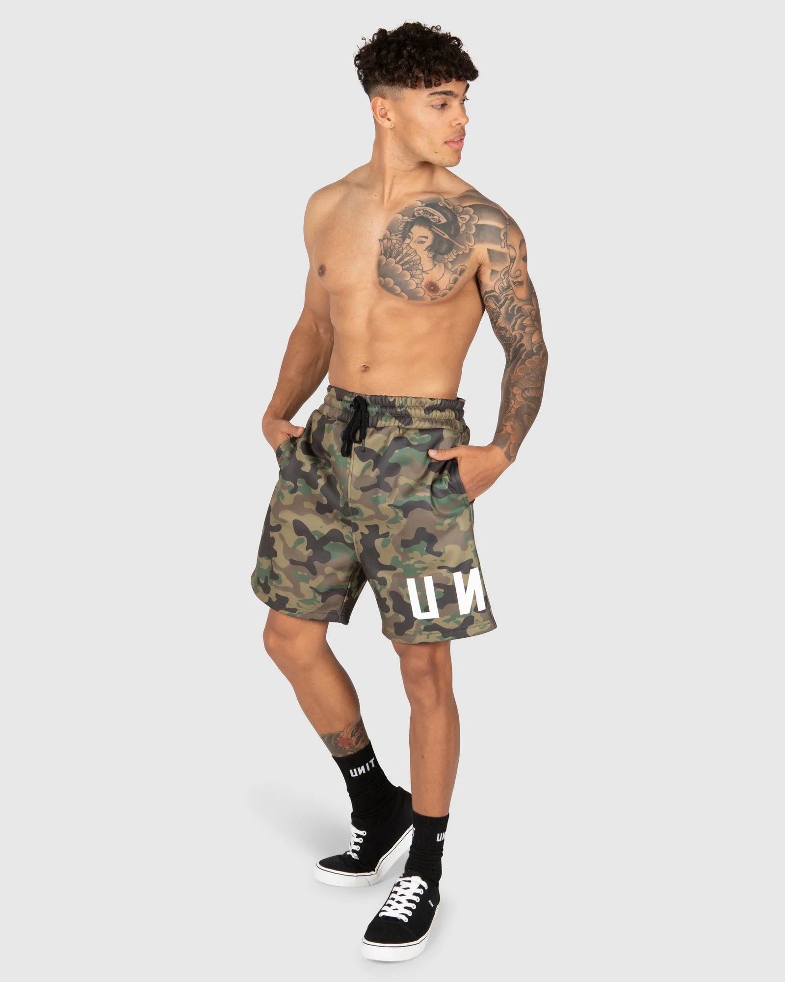 UNIT Trap Mens 19" Track Shorts