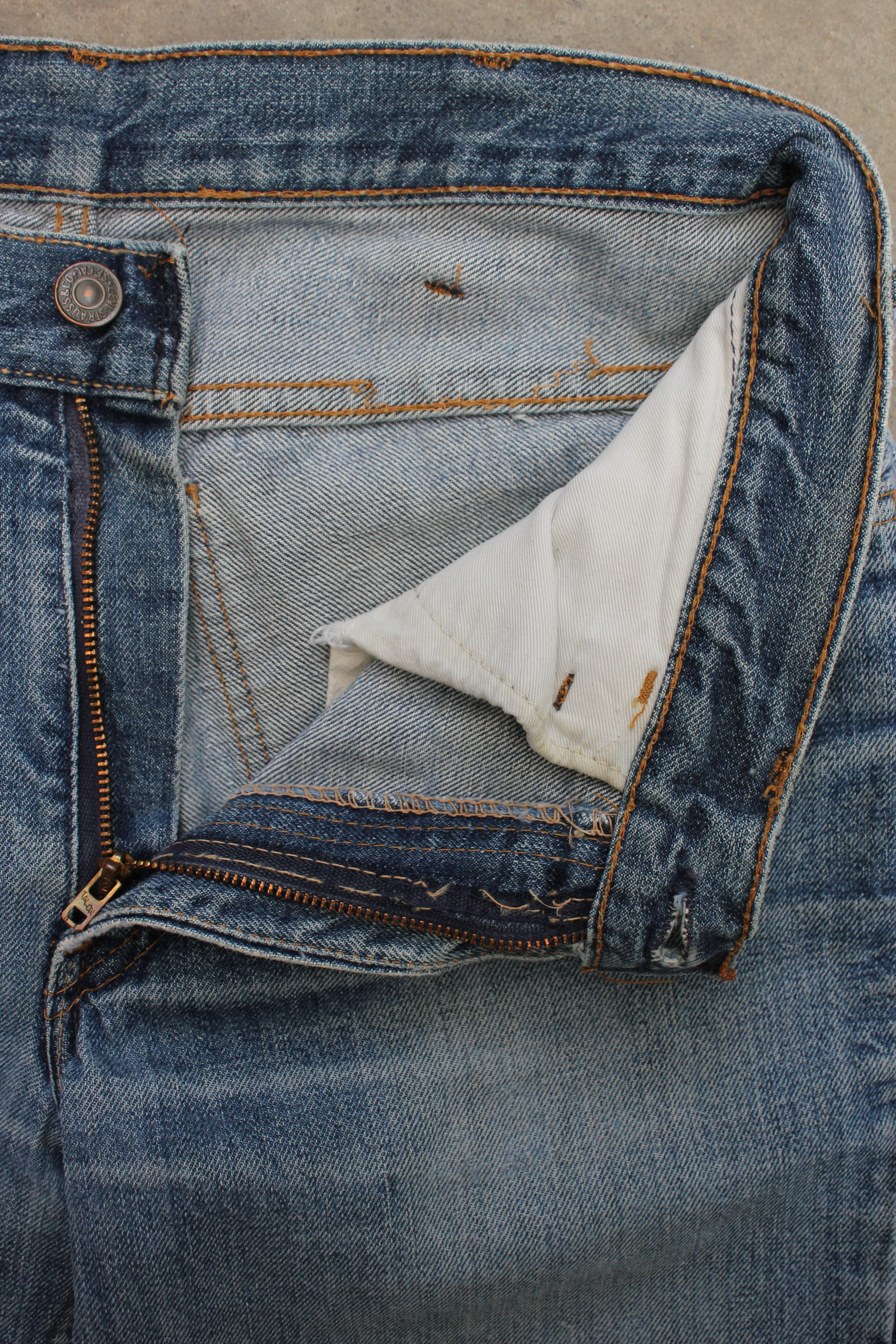 Vintage 1960/1970s Big E" Levi's Denim 646 Bellbottom Jeans