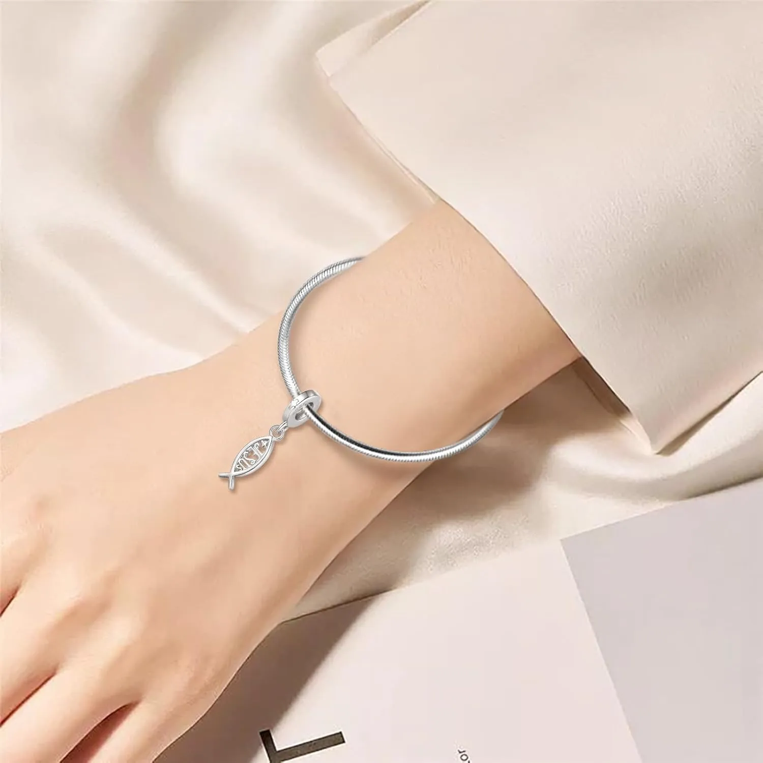 Vito 925 Sterling Silver Cross Charms Bead for Women, Vintage European Religion God Beads for European Bracelets Diy Jewelry Gift