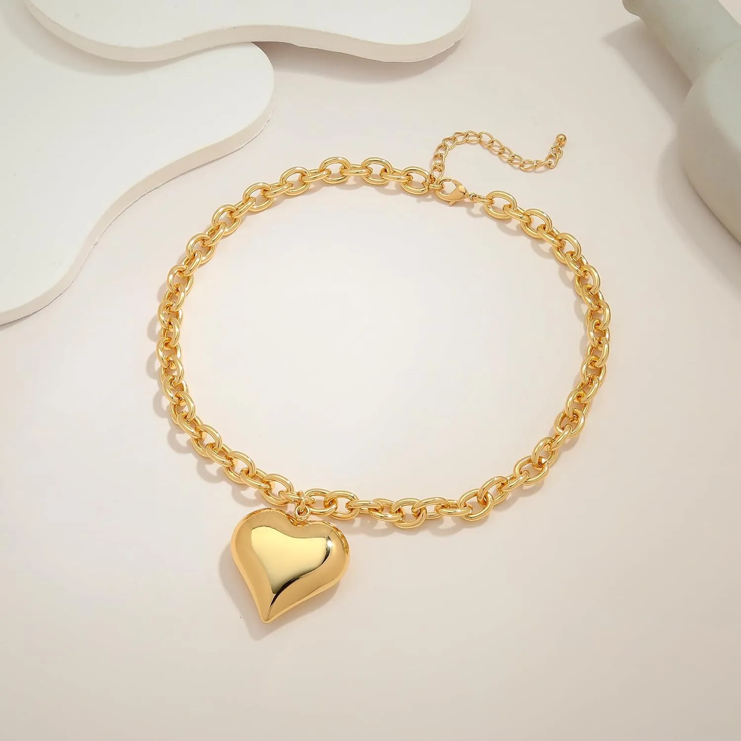 WOWORAMA Gold Chunky Chain Necklace for Women Puffy Heart Pendant Necklace White Gold Thick Chunky Chain Link Necklaces Heart Coin Choker Necklace
