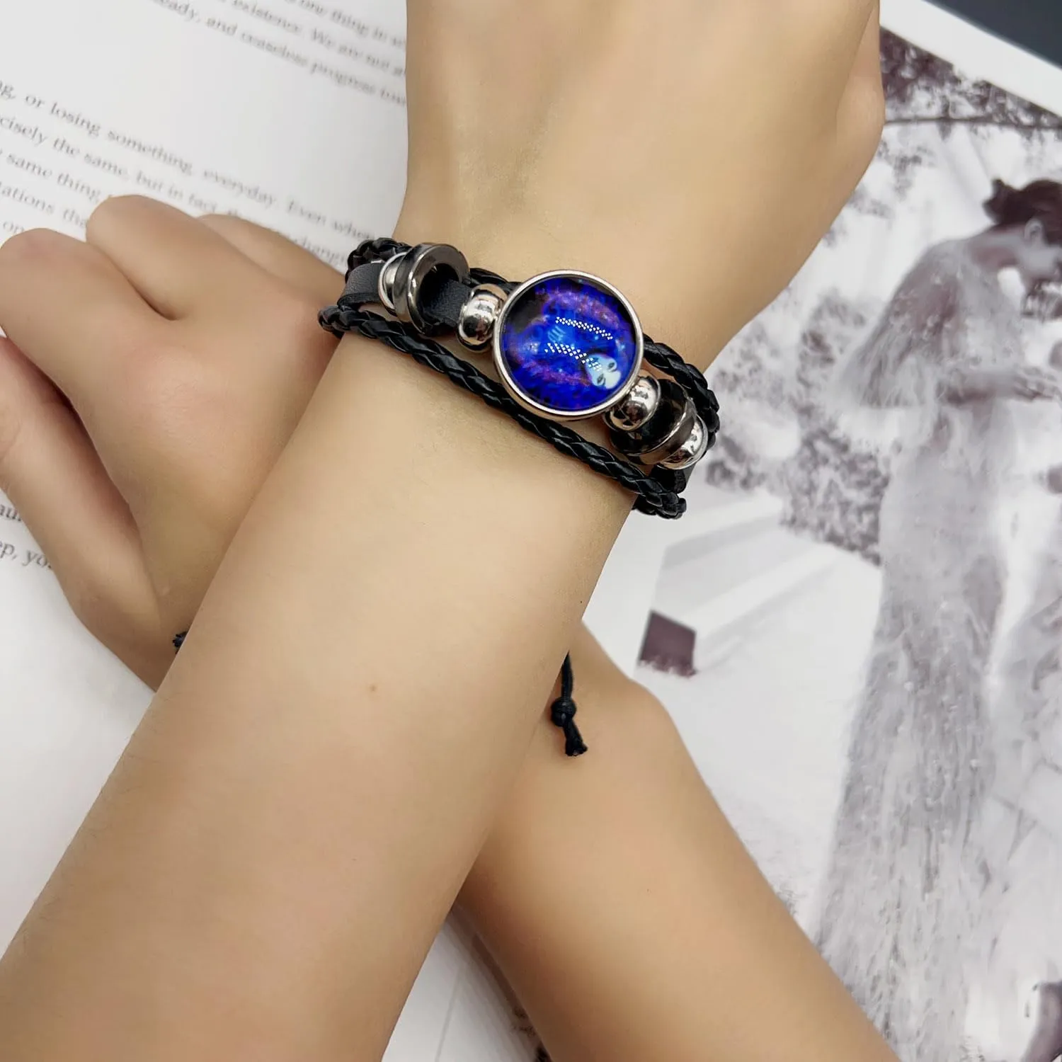 ZMANYIJEW Zodiac Signs Spirit Bracelet, Multilayer Adjustable 12 Constellation Zodiac Bracelet Handmade Woven Virgo Bracelet for Women Glow in the Dark Zodiac Jewelry for Men